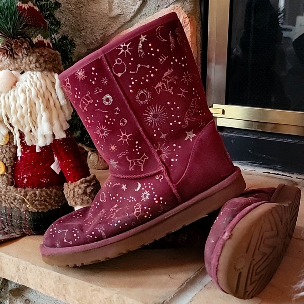 Ugg | Classic Zodiac Mid-Calf Boot